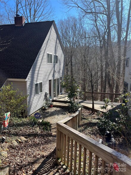 452 Terrace Dr, Lake Lure, NC 28746