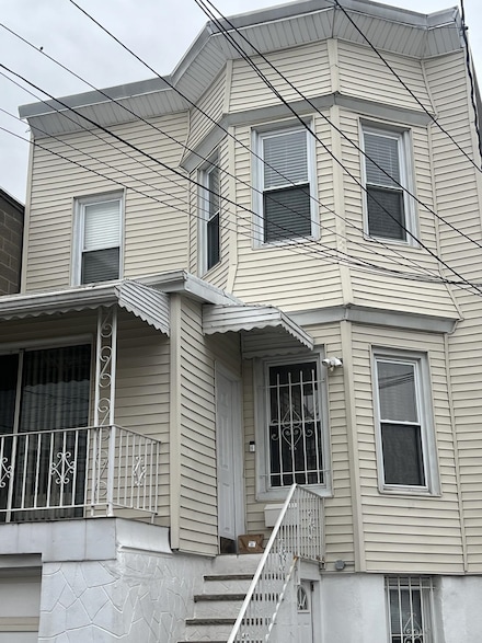 6126 Washington St Unit 2, West New York, NJ 07093