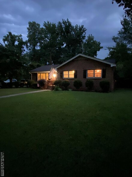 600 Monroe St, Roanoke Rapids, NC 27870