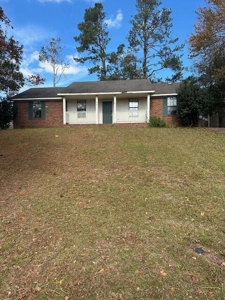 231 Dry Creek Rd, Evans, GA 30809