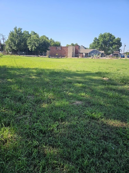 103 N Highway 77, Waxahachie, TX 75165