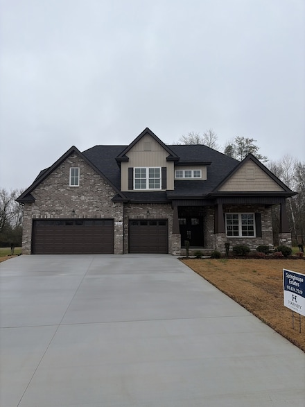 216 Spring House Dr, Manchester, TN 37355