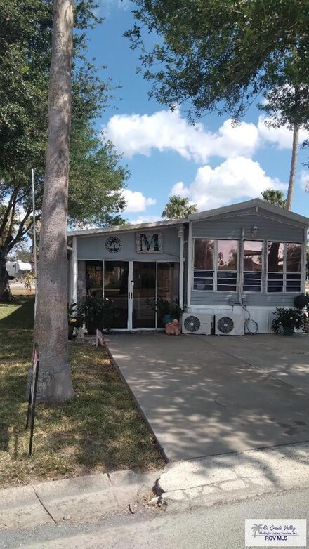 117 Mississippi River Blvd, Brownsville, TX 78520