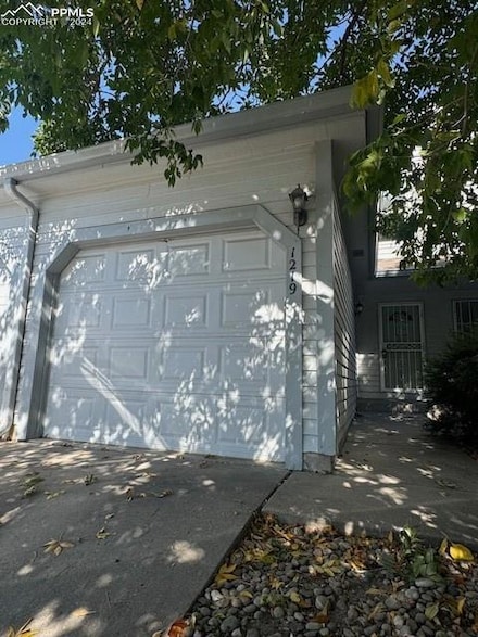 1219 Firefly Cir, Colorado Springs, CO 80916
