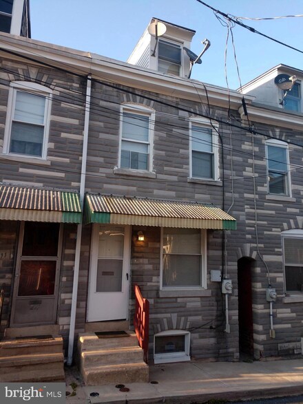 209 Kline St, Reading, PA 19611