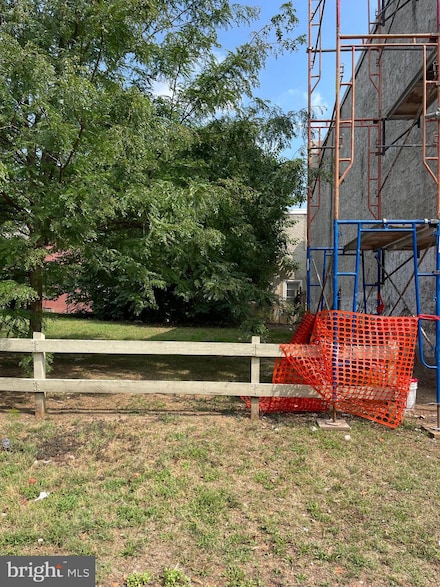 3951 Brown St, Philadelphia, PA 19104