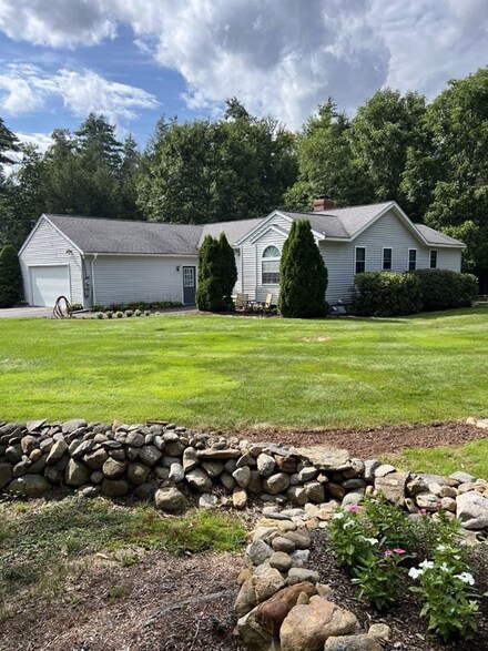 35 Northern Heights Dr, Winchendon, MA 01475