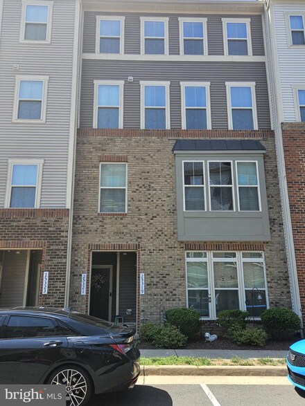 25321 Trumpet Vine Terrace, Aldie, VA 20105