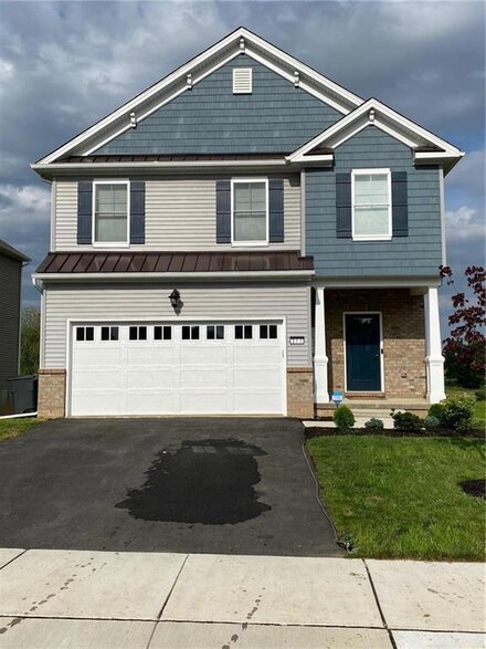 317 Kingsbarns Ln, Northampton, PA 18067