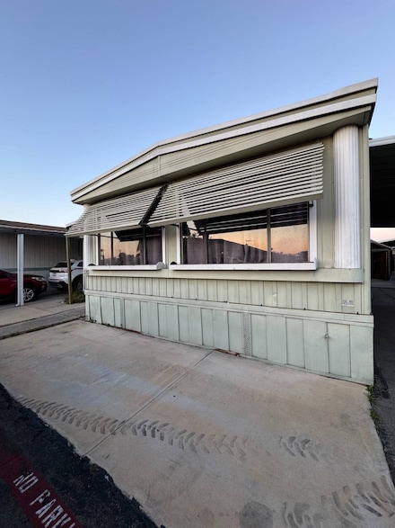 120 Sumac Ln, Fountain Valley, CA 92708