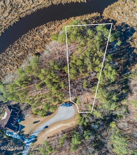 220 Golden Fern Ln, Minnesott Beach, NC 28510