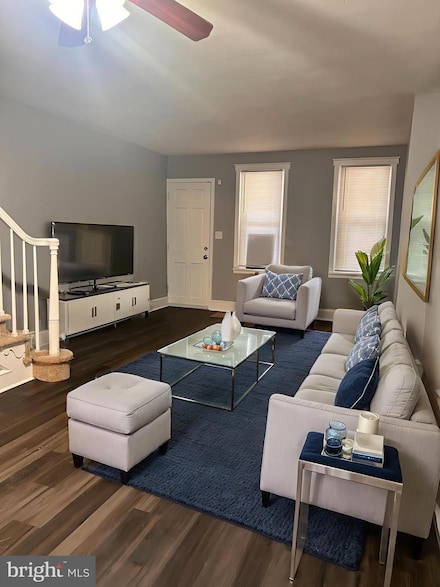 1215 Maple St, Wilmington, DE 19805