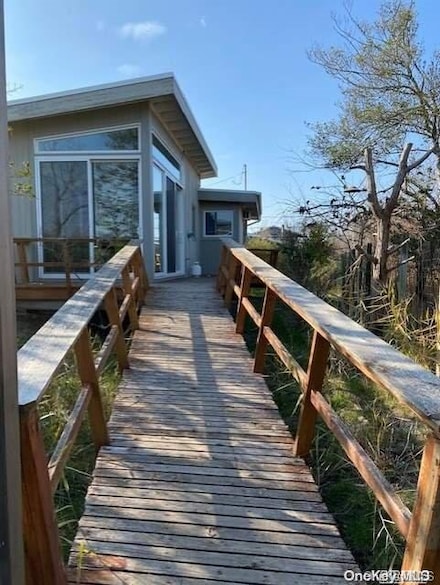 9 Beachwold Ave, Ocean Beach, NY 11770