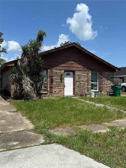 1245 Angus Dr, Harvey, LA 70058