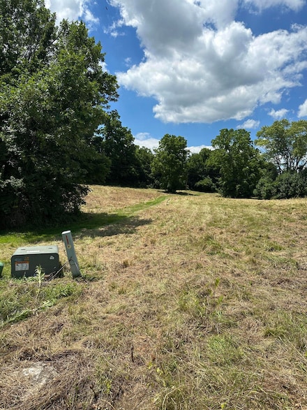 13800 Stablegate Dr, Walton, KY 41094