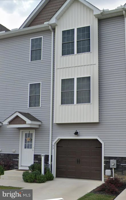 95 Spelt Dr, Clayton, DE 19938