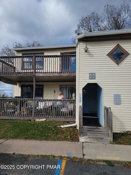 139 Snowshoe Ct Unit 201, Mount Pocono, PA 18344