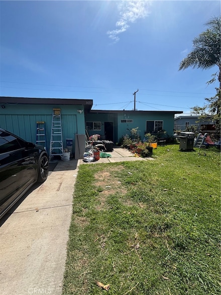 1422 Richland Ave, Santa Ana, CA 92703