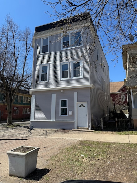 740 Dixwell Ave Unit 1B, New Haven, CT 06511