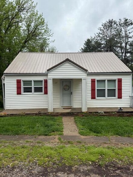 127 Ashurst St, Somerset, KY 42501