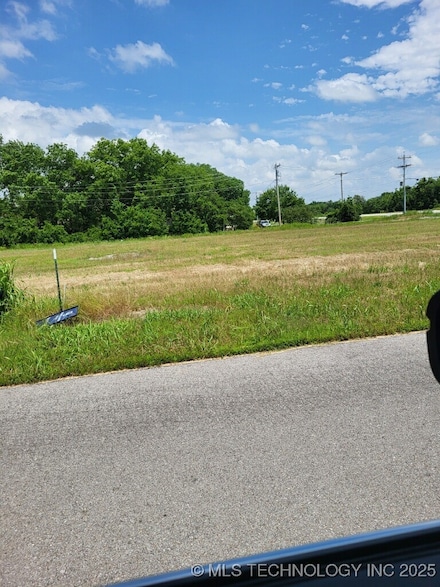 1 N Phillips St, Skiatook, OK 74070