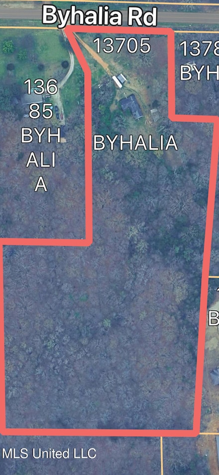 13705 Byhalia Rd, Byhalia, MS 38611