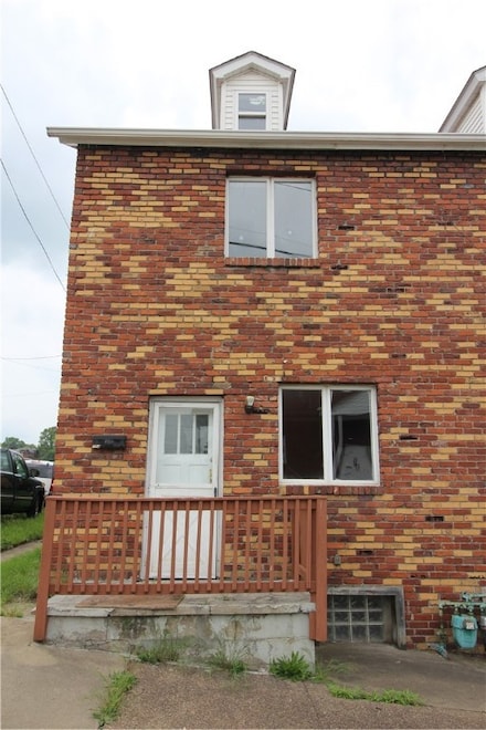 724 Union Ave Unit 722, McKeesport, PA 15132