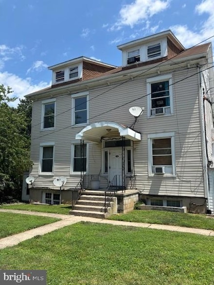 15 N Royal St, York, PA 17402