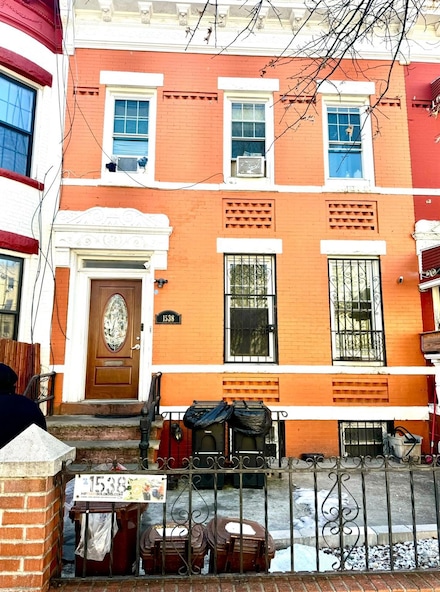 1538 Saint Marks Ave, Brooklyn, NY 11233