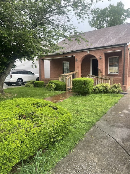 1618 22nd Ave N, Nashville, TN 37208