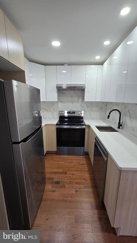 182 E Huntingdon St, Philadelphia, PA 19125