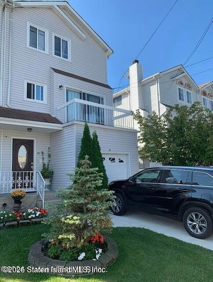 514 Travis Ave, Staten Island, NY 10314