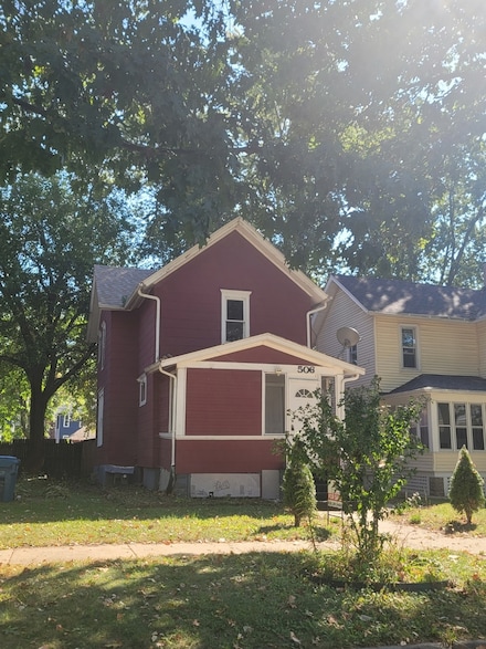 506 S Lasalle St, Aurora, IL 60505