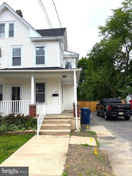 17 W Garwood Ave, Williamstown, NJ 08094