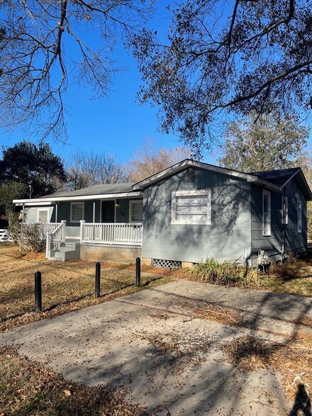 28 Newman Rd, Natchez, MS 39120