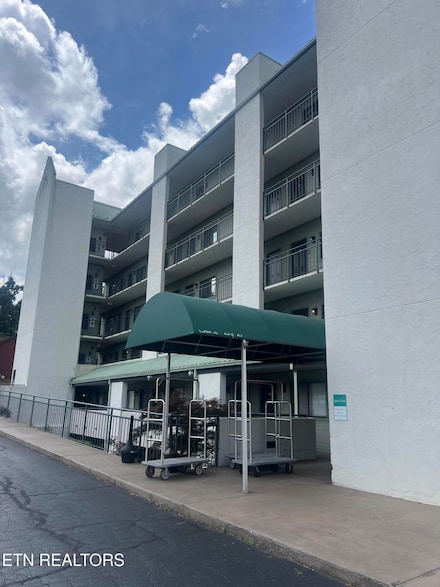 354 E Holly Ridge Rd Unit 354, Gatlinburg, TN 37738