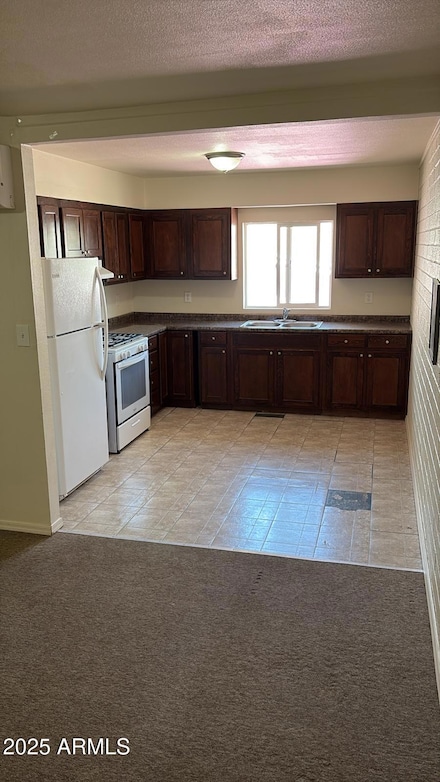 1057 D Ave, Douglas, AZ 85607