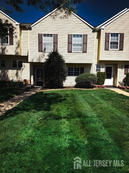 813 Darlington Dr, Old Bridge, NJ 08857