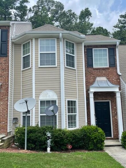 8170 Oakley Cir, Union City, GA 30291