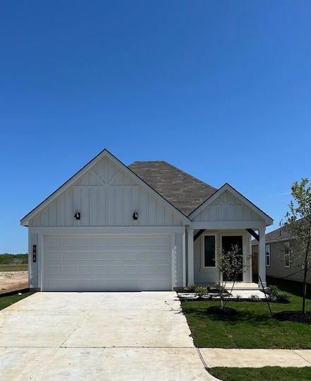 506 Pickel Dr, Rockdale, TX 76567