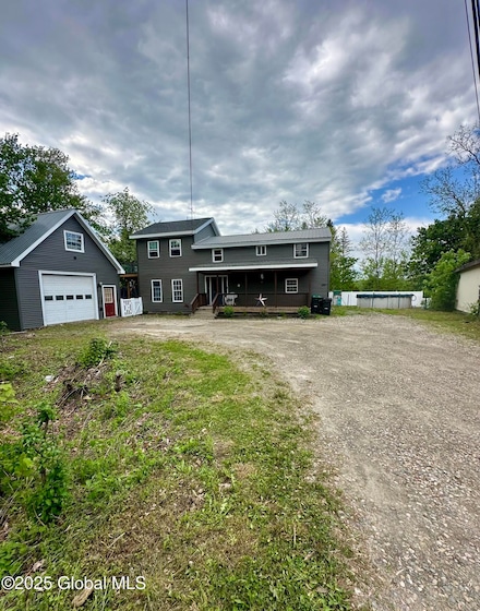 30 Penny Ln, Averill Park, NY 12018