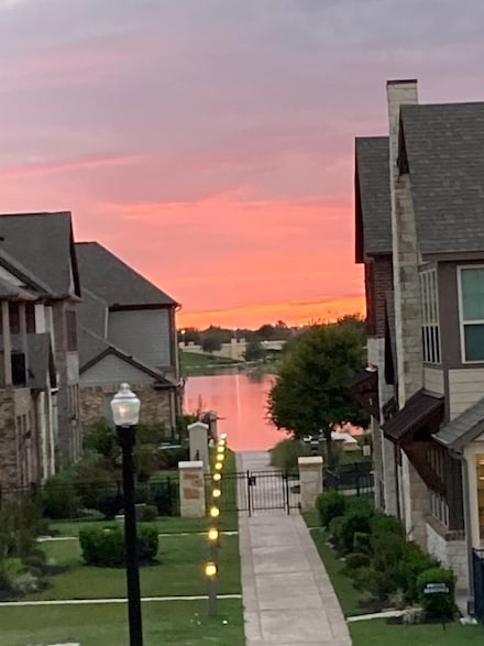 9470 Caddo Ridge Ln, Cypress, TX 77433