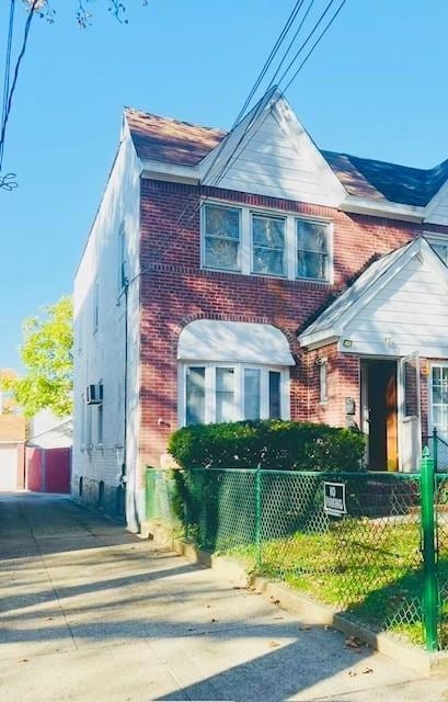 132-20 82nd St, Jamaica, NY 11417