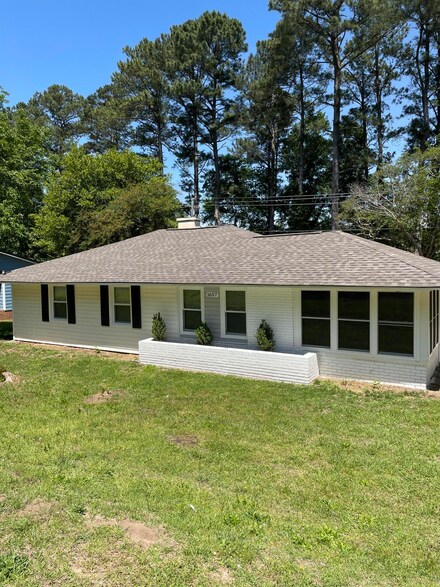 1657 Aldrich St NE, Aiken, SC 29801