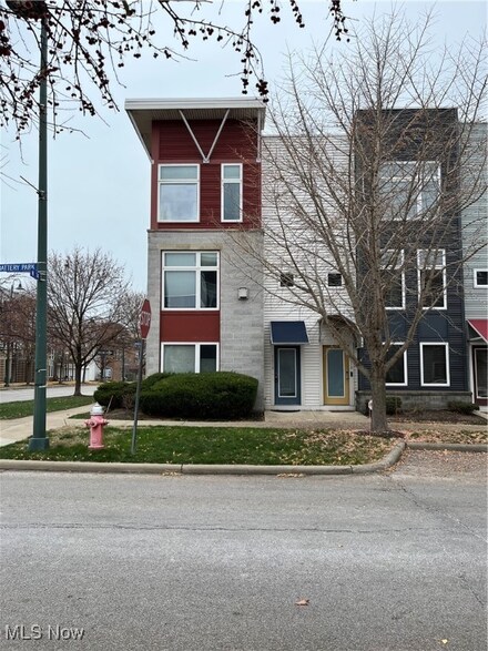 7318 Battery Park Blvd Unit A, Cleveland, OH 44102