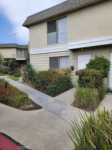 1582 Mitchell Ave, Tustin, CA 92780