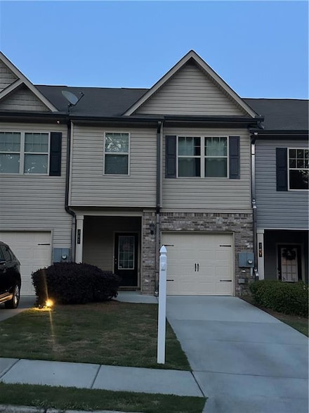 302 Turtle Creek Dr, Winder, GA 30680
