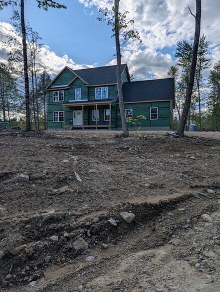 56 Old Coach Rd, New Boston, NH 03070