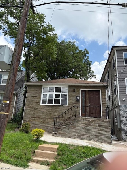 14 Orchard Place, Irvington, NJ 07111