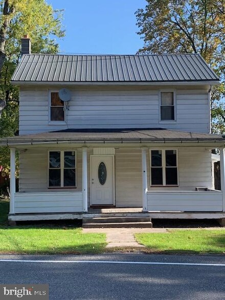 66 Grier Ave, Barnesville, PA 18214